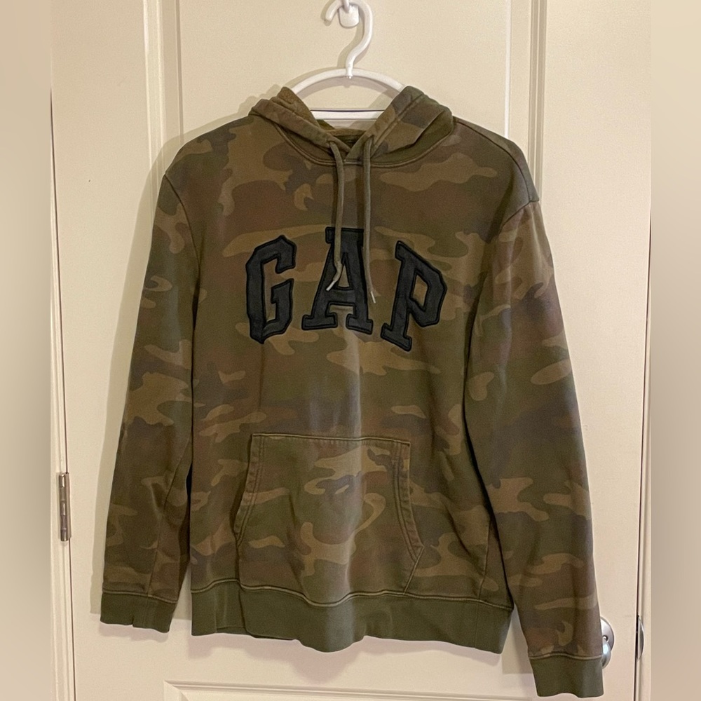 GAP hoodie😎